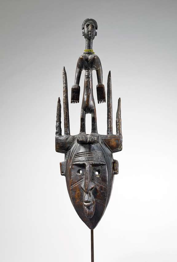 Masque du "N’tomo", population bamana © musée du quai Branly - Jacques Chirac, photo Claude Germain