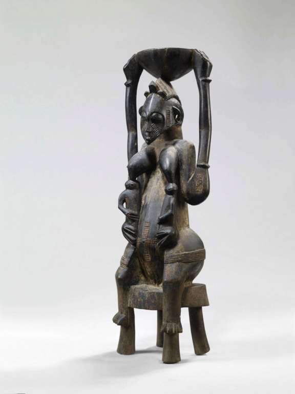 Senufo maternity figure. © musée du quai Branly - Jacques Chirac, photo Claude Germain