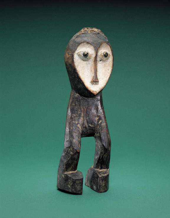 Figurine anthropomorphe, Lega. © Fowler Museum at UCLA, Photograph by Don Cole