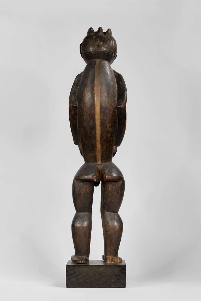 Statue masculine Gbaya