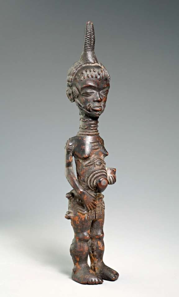 Statue féminine " bwanga bwa bwimpe ". © Eskenazi Museum of Art / Kevin Montague